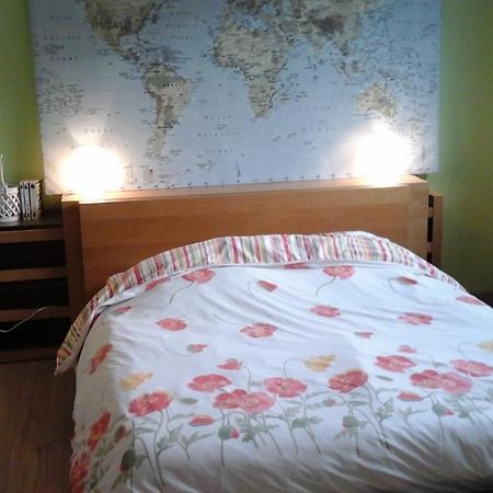 Bed and Breakfast L Atelier Кастельжалу Екстер'єр фото